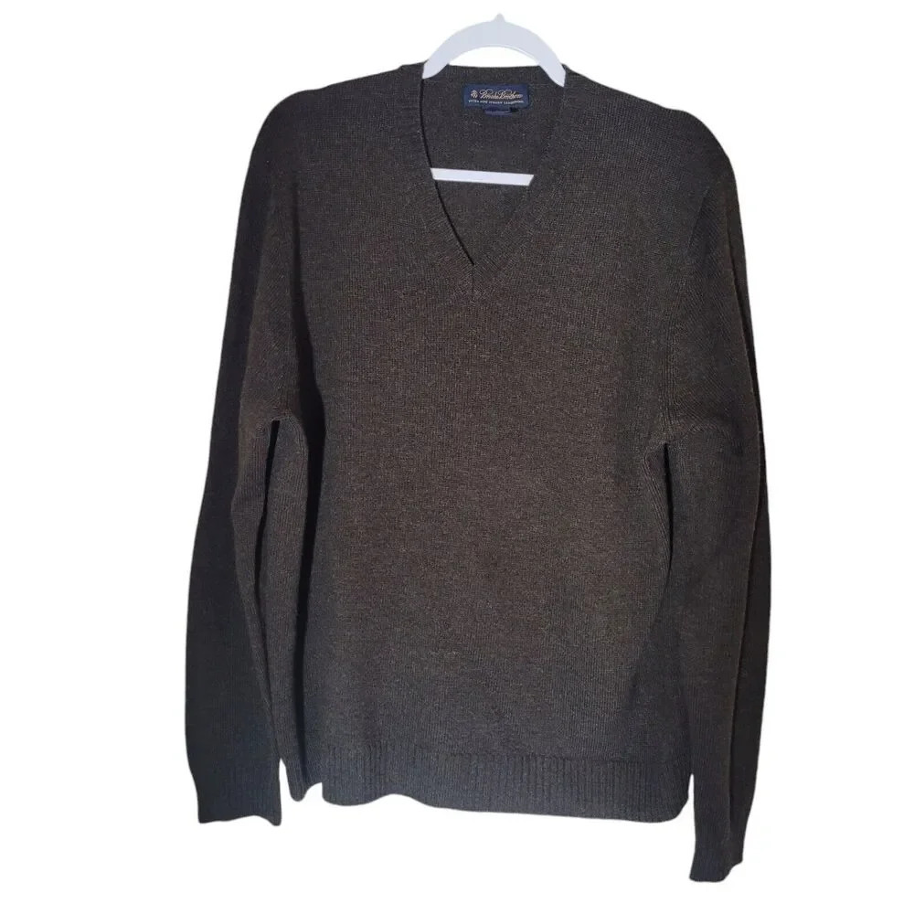 Brooks Brothers V Neck Sweater Men's Size Large Brown Italian 100% Lambs Wool